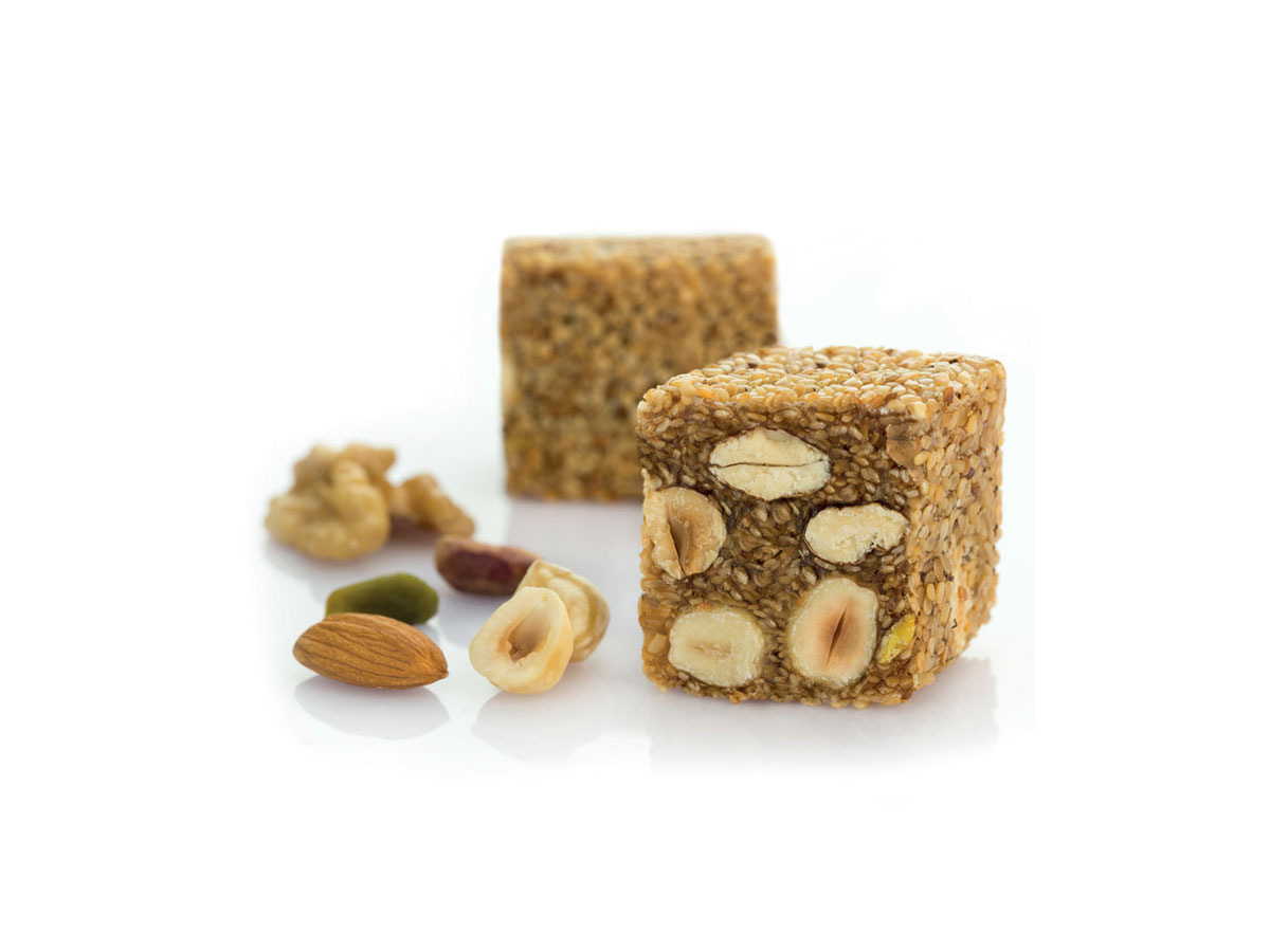 Mixed Nuts Coated With Sliced Sesame || Lokum Safası
