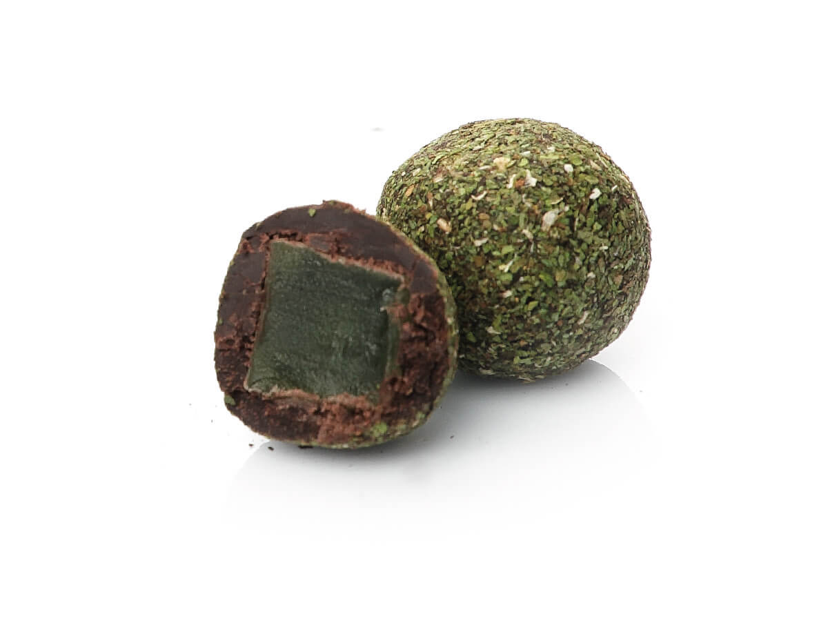 Ball Delight Coated with Mint & Chocolate || Lokum Safası